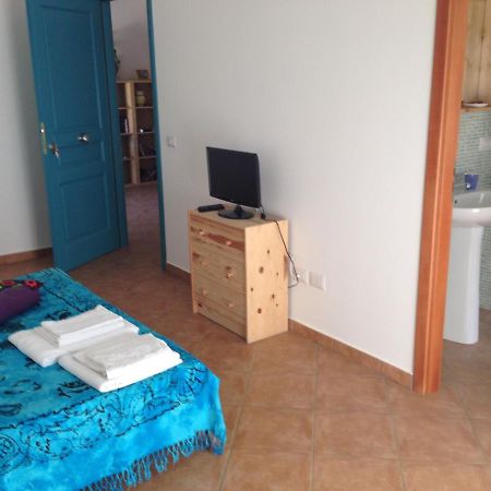 B&B La Gatta Bianca Oliveri Oda fotoğraf